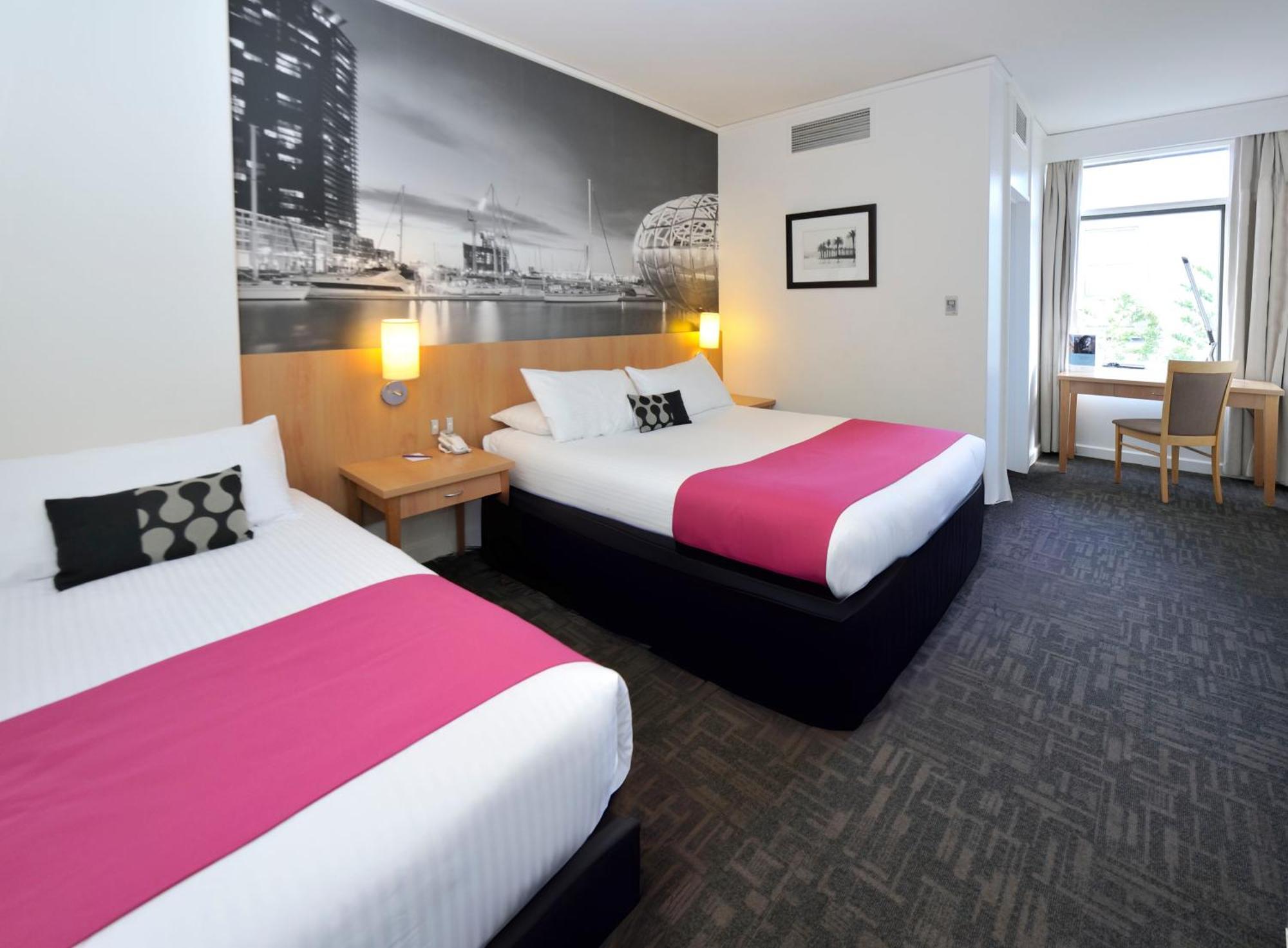 Mercure North Melbourne Exterior photo