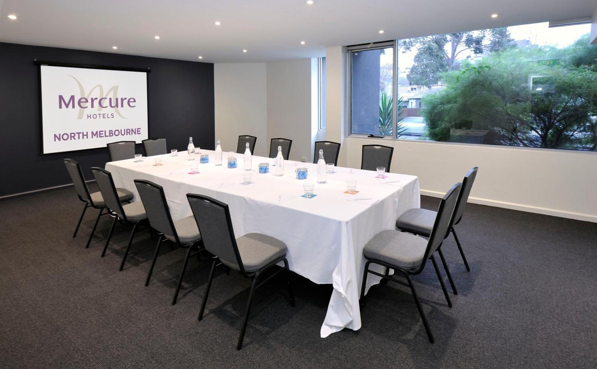 Mercure North Melbourne Exterior photo